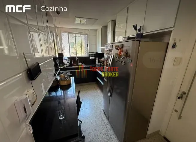 Cobertura, 4 quartos, 260 m² - Foto 11