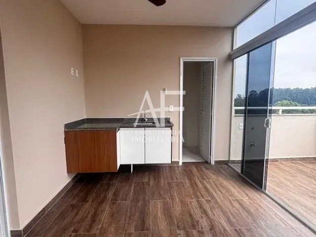 Cobertura / Penthouse com 168m² 3 quartos e 2 banheiros, à venda, no bairro Vila São José em Taubaté