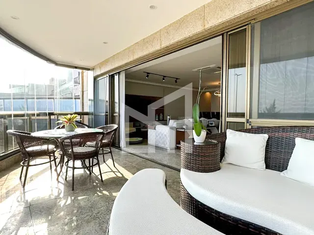 Cobertura / Penthouse 4 quartos e 6 banheiros, à venda, no bairro Recreio dos Bandeirantes em Rio de Janeiro