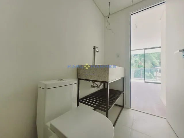 Cobertura / Penthouse 3 quartos e 3 banheiros, à venda, no bairro Itaipava em Petrópolis