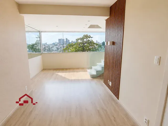 Cobertura / Penthouse 3 quartos e 3 banheiros, à venda, no bairro Carlos Prates em Belo Horizonte