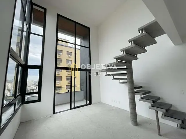 Cobertura / Penthouse 2 quartos e 4 banheiros, à venda, no bairro Petrópolis em Porto Alegre
