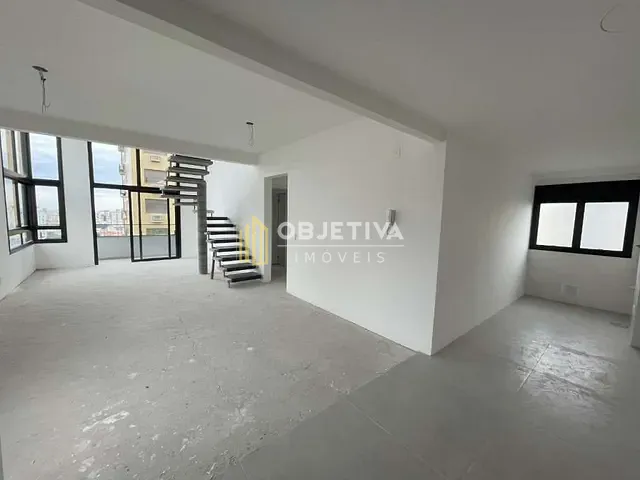 Cobertura / Penthouse 2 quartos e 4 banheiros, à venda, no bairro Petrópolis em Porto Alegre