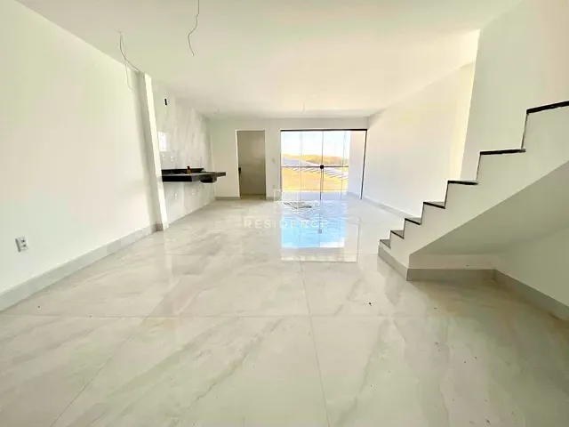 Cobertura / Penthouse com 212m² 3 quartos e 3 banheiros, à venda, no bairro Residencial Provence em Volta Redonda