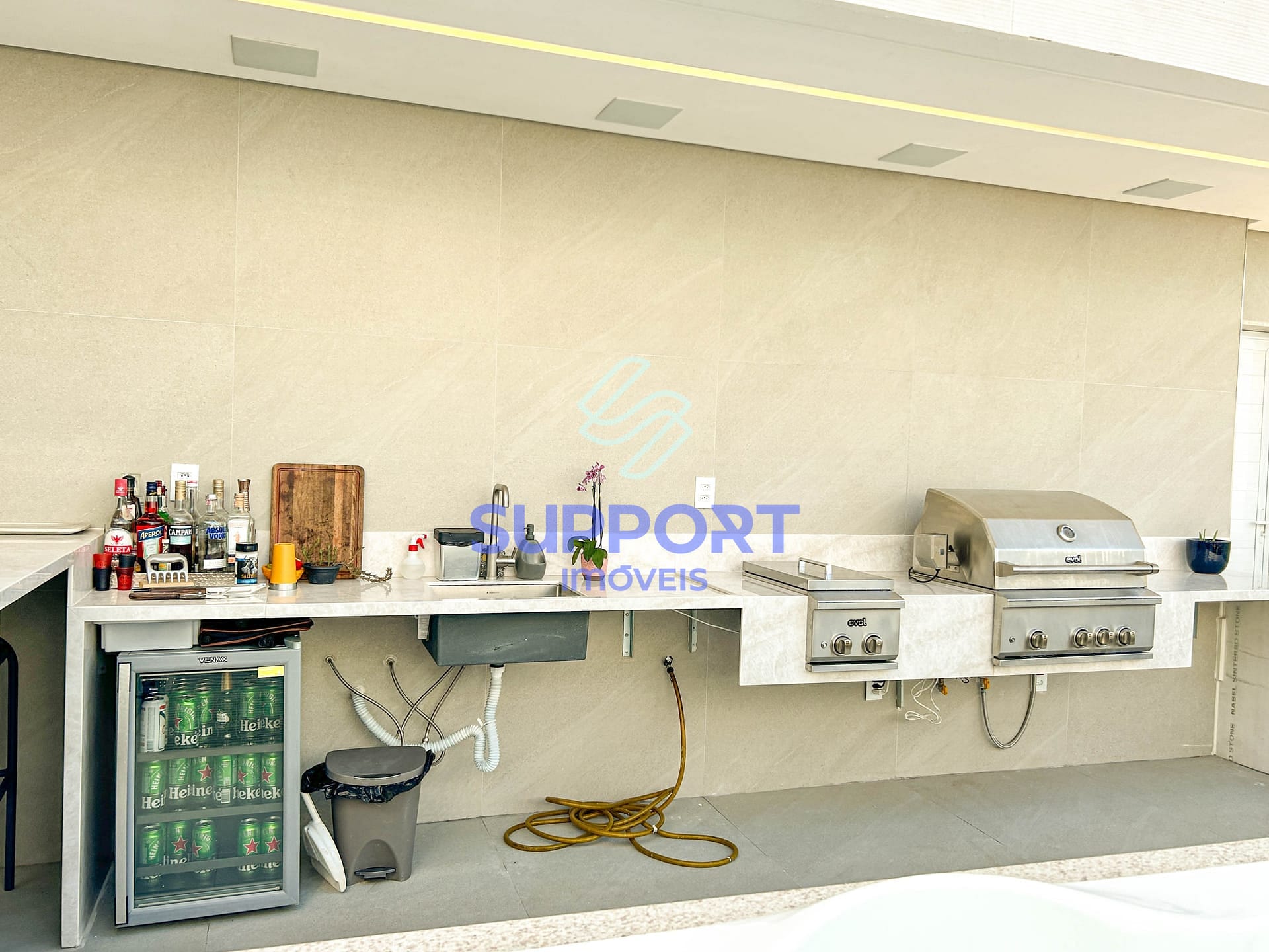Cobertura à venda com 3 quartos, 220m² - Foto 5