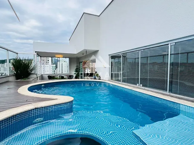 Apartamento com 196m² 2 quartos e 2 banheiros, à venda, no bairro Victor Konder em Blumenau