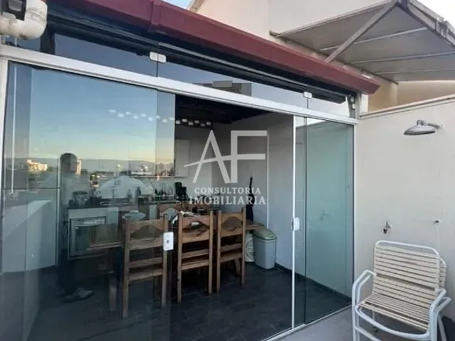 Cobertura / Penthouse com 152m² 3 quartos e 3 banheiros, à venda, no bairro Centro em Taubaté