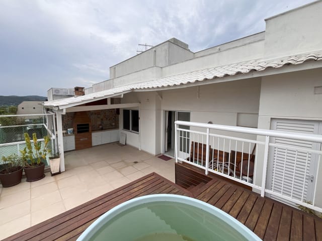 Cobertura / Penthouse 3 quartos e 4 banheiros, à venda, no bairro Itaipu em Niterói