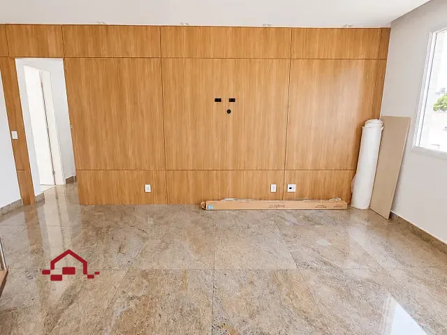 Cobertura / Penthouse com 160m² 3 quartos e 3 banheiros, à venda, no bairro Padre Eustáquio em Belo Horizonte
