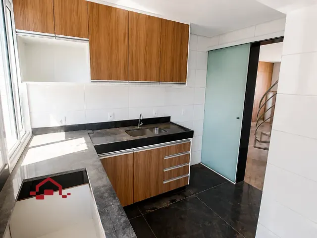 Cobertura / Penthouse com 160m² 3 quartos e 3 banheiros, à venda, no bairro Padre Eustáquio em Belo Horizonte