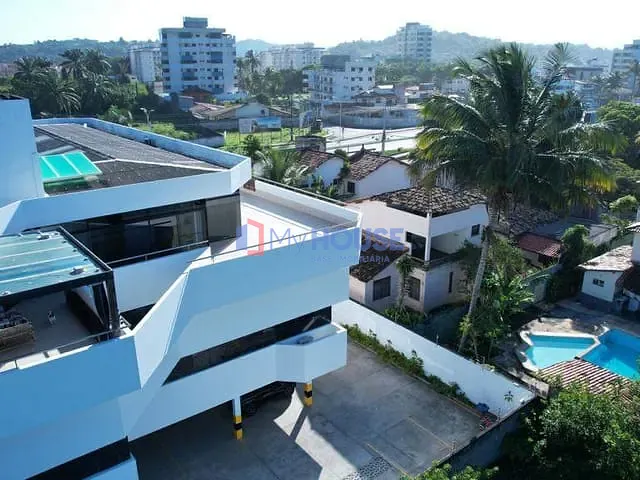 Cobertura / Penthouse com 250m² 3 quartos e 1 banheiro, à venda, no bairro São Francisco em Ilhéus