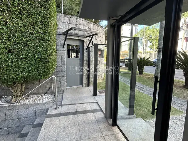Cobertura / Penthouse com 328m² 3 quartos e 6 banheiros, à venda, no bairro Água Verde em Curitiba