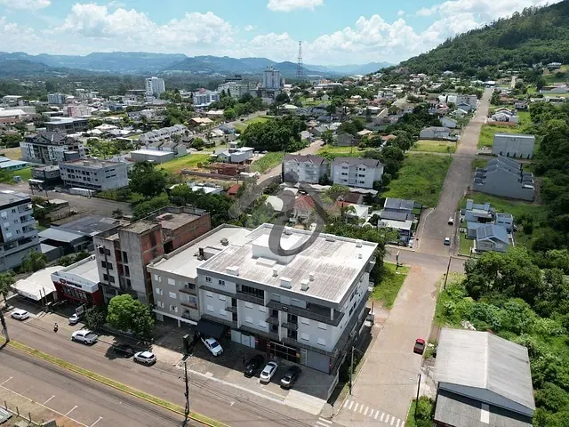 Cobertura / Penthouse 3 quartos e 2 banheiros, à venda, no bairro Centro Administrativo em Teutônia