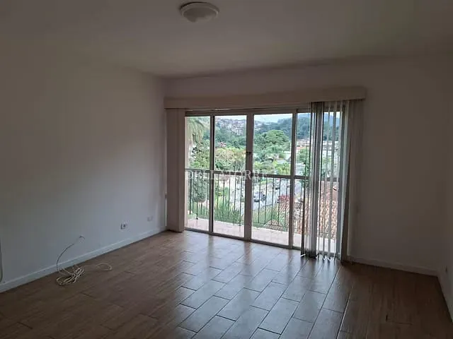 Cobertura / Penthouse 2 quartos e 1 banheiro, para alugar, no bairro Vale do Paraíso em Teresópolis