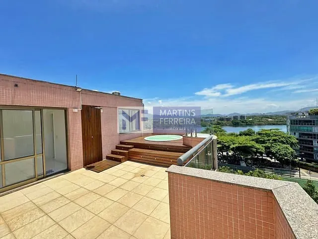 Cobertura / Penthouse com 200m² 3 quartos e 3 banheiros, à venda, no bairro Barra da Tijuca em Rio de Janeiro