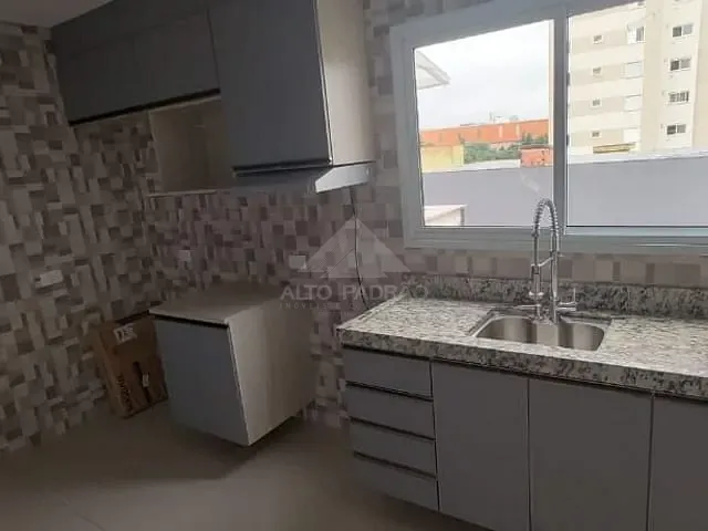 Cobertura / Penthouse com 86m² 2 quartos e 1 banheiro, para alugar, no bairro Vila Nossa Senhora das Vitórias em Mauá