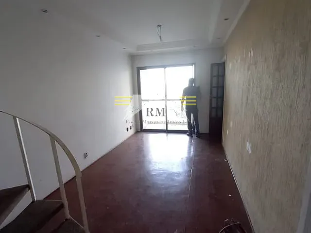 Cobertura / Penthouse 3 quartos e 1 banheiro, à venda, no bairro Parque Tomas Saraiva em São Paulo