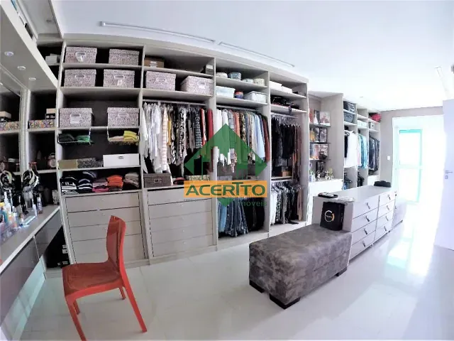 Cobertura / Penthouse 4 quartos e 6 banheiros, à venda, no bairro Centro em Araçatuba