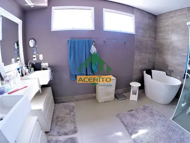Cobertura / Penthouse 4 quartos e 6 banheiros, à venda, no bairro Centro em Araçatuba