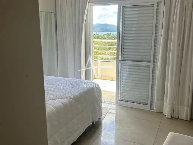 Cobertura / Penthouse com 138m² 3 quartos e 2 banheiros, à venda, no bairro Itaguá em Ubatuba
