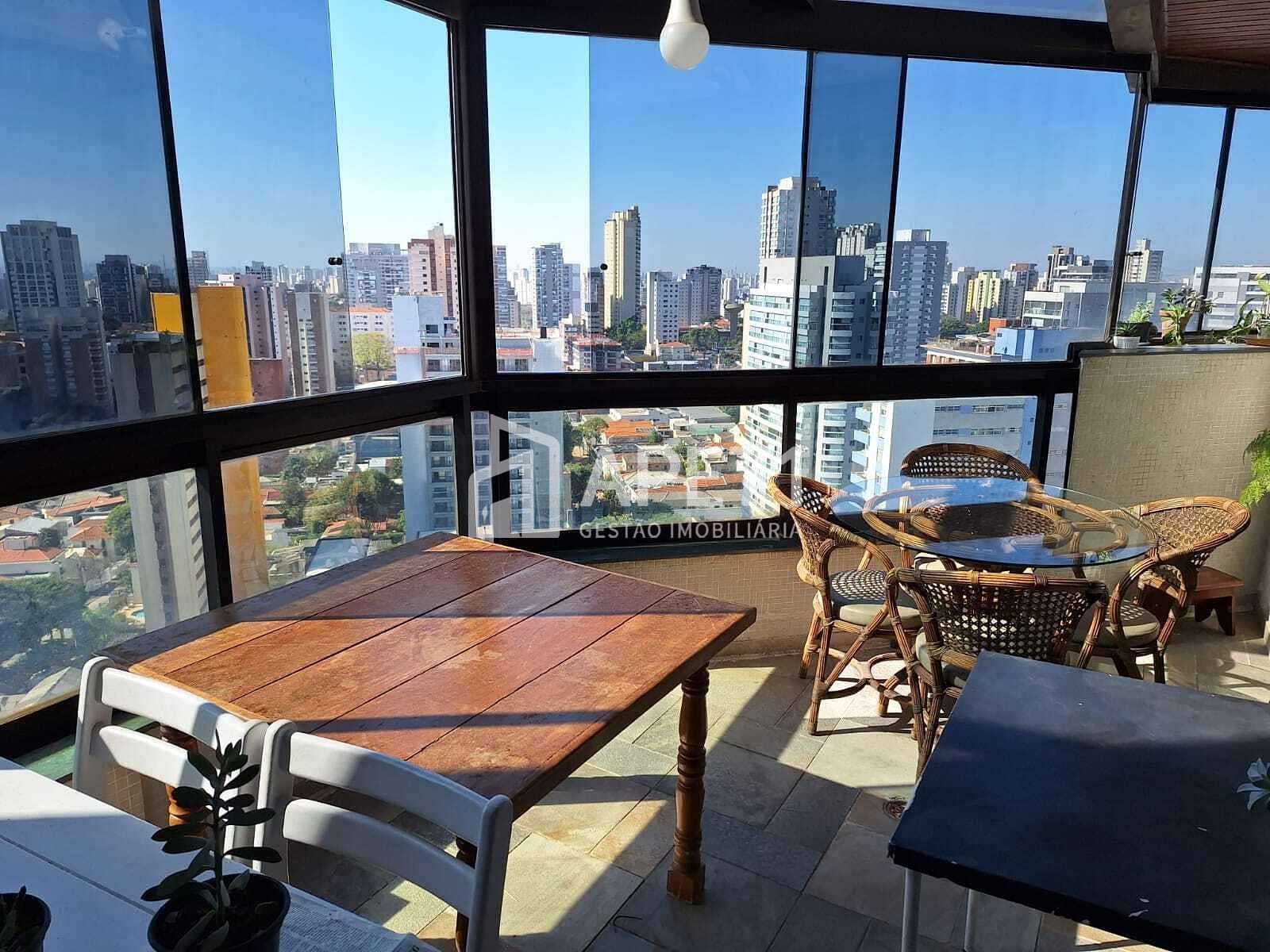 Cobertura à venda com 4 quartos, 300m² - Foto 37