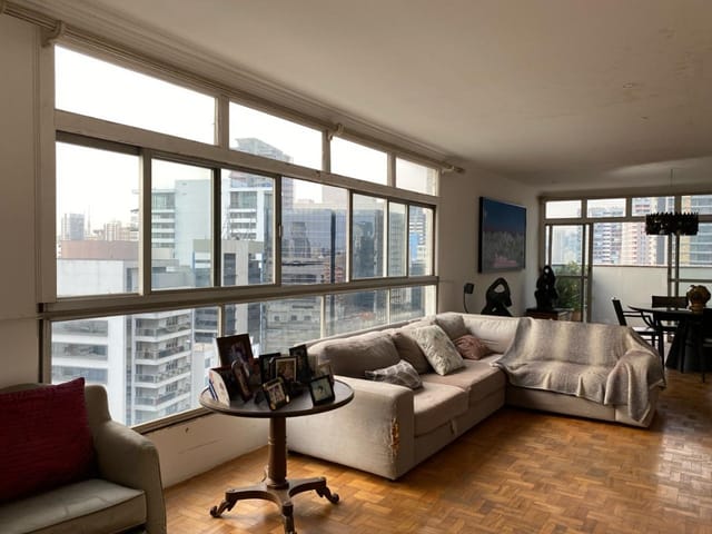 Cobertura / Penthouse com 219m² 3 quartos e 4 banheiros, à venda, no bairro Jardim Paulistano em São Paulo