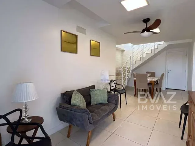 Cobertura / Penthouse com 251m² 3 quartos e 2 banheiros, à venda, no bairro São Bento em Cabo Frio