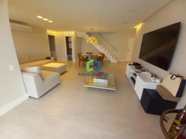 Cobertura / Penthouse com 315m² 3 quartos e 5 banheiros, à venda, no bairro Barra da Tijuca em Rio de Janeiro