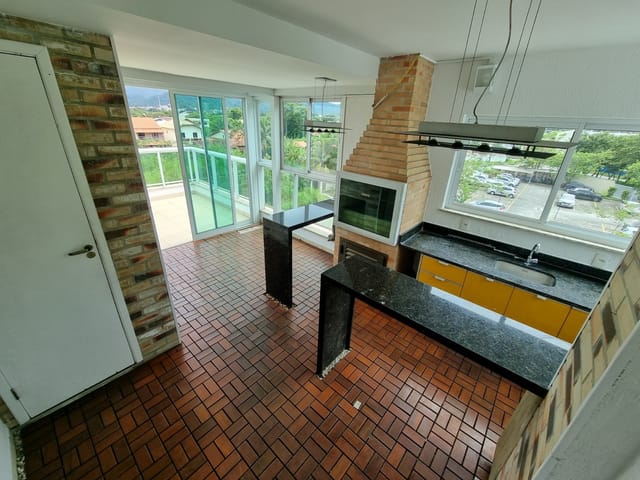 Cobertura / Penthouse 3 quartos e 4 banheiros, à venda, no bairro Itaipu em Niterói