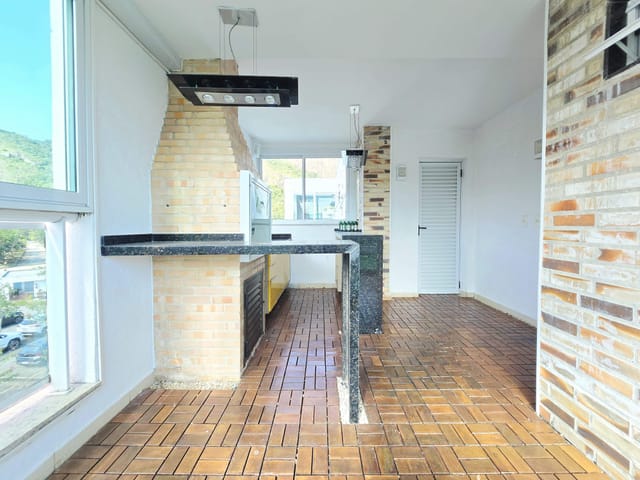 Cobertura / Penthouse 3 quartos e 4 banheiros, à venda, no bairro Itaipu em Niterói