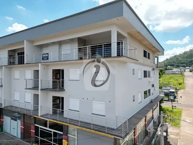 Cobertura / Penthouse 3 quartos e 2 banheiros, à venda, no bairro Centro admnistrativo em Teutônia