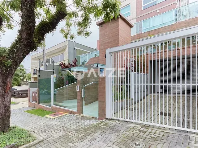 Cobertura / Penthouse com 222m² 3 quartos e 5 banheiros, à venda, no bairro Água Verde em Curitiba