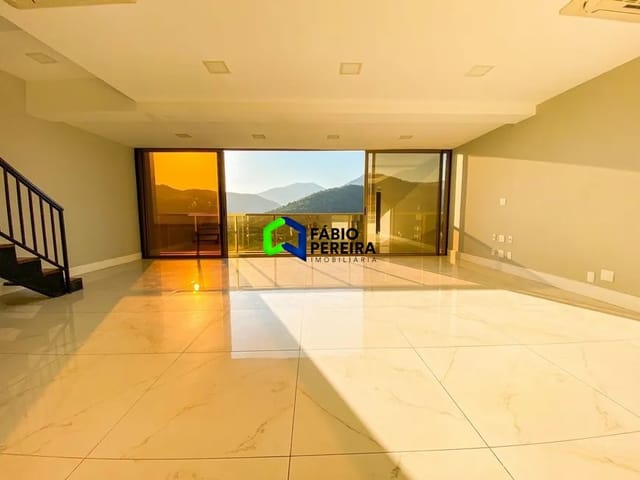 Cobertura / Penthouse com 404m² 5 quartos e 7 banheiros, à venda, no bairro Barra da Tijuca em Rio de Janeiro