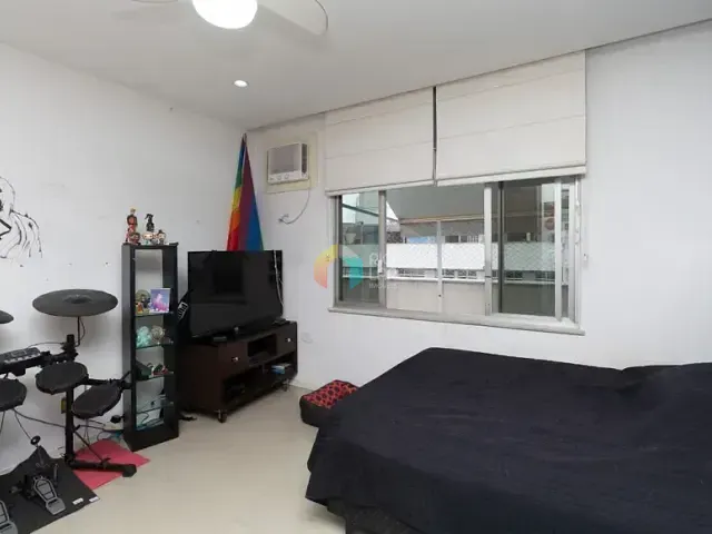 Cobertura / Penthouse com 110m² 3 quartos e 2 banheiros, à venda, no bairro Copacabana em Rio de Janeiro