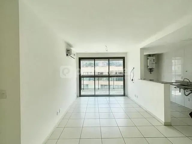 Cobertura / Penthouse com 153m² 3 quartos e 3 banheiros, para alugar, no bairro Itaipava em Petrópolis