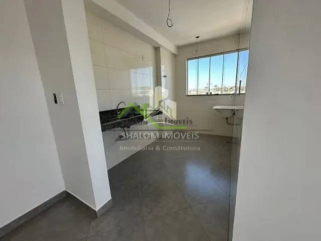 Cobertura / Penthouse 2 quartos e 2 banheiros, à venda, no bairro Santa Monica em Belo Horizonte