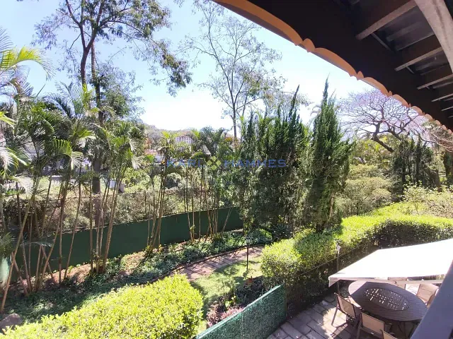 Cobertura / Penthouse com 200m² 4 quartos e 5 banheiros, à venda, no bairro Bonsucesso em Petrópolis
