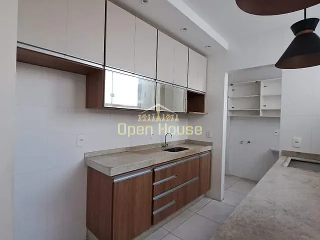 Cobertura / Penthouse com 336m² 2 quartos e 2 banheiros, à venda, no bairro Jardim Amália em Volta Redonda