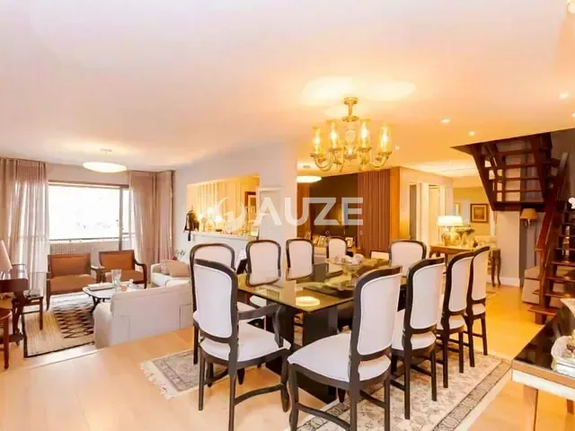Cobertura / Penthouse com 223m² 3 quartos e 5 banheiros, à venda, no bairro Batel em Curitiba