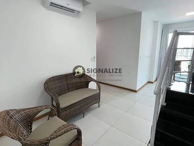 Cobertura / Penthouse com 200m² 4 quartos e 5 banheiros, à venda, no bairro Braga em Cabo Frio