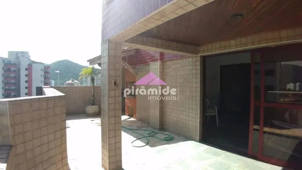 Cobertura, 3 quartos, 144 m² - Foto 1