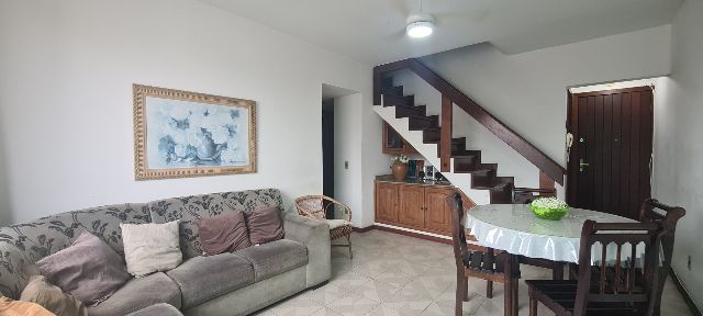 Cobertura / Penthouse 4 quartos e 5 banheiros, à venda, no bairro Centro em Cabo Frio