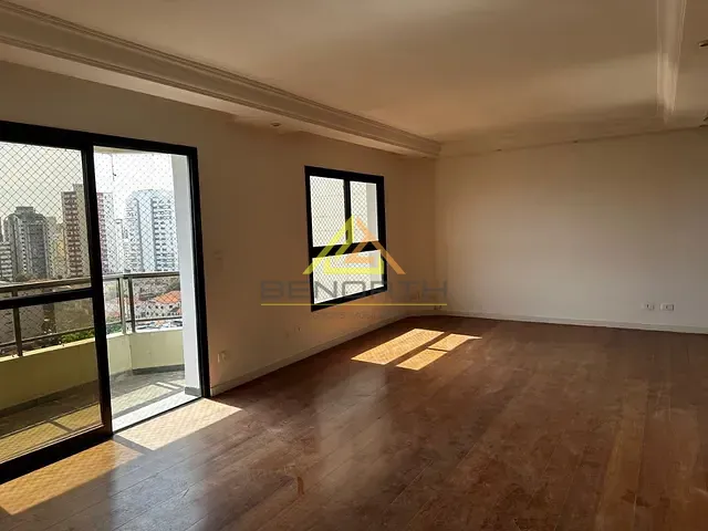 Cobertura / Penthouse com 343m² 4 quartos e 4 banheiros, para alugar, no bairro Perdizes em São Paulo