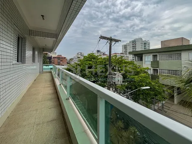 Cobertura / Penthouse 3 quartos e 2 banheiros, à venda, no bairro Tombo em Guarujá