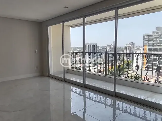 Cobertura / Penthouse com 276m² 3 quartos e 6 banheiros, à venda, no bairro Centro em Campinas