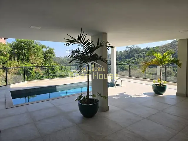 Cobertura / Penthouse 3 quartos e 4 banheiros, à venda, no bairro Santa Rosa em Barra Mansa