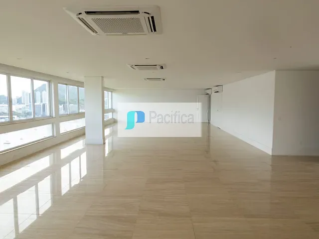 Cobertura / Penthouse com 1048m² 6 quartos e 1 banheiro, à venda, no bairro Flamengo em Rio de Janeiro