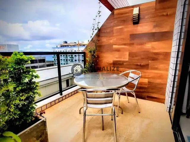 Cobertura / Penthouse com 136m² 3 quartos e 2 banheiros, à venda, no bairro Centro em Cabo Frio