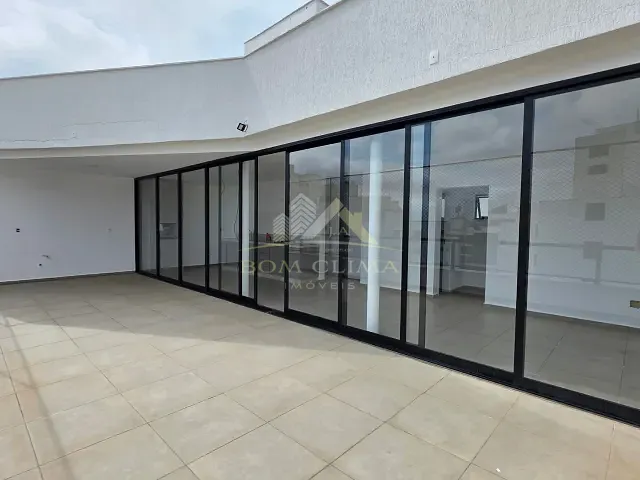 Cobertura / Penthouse 4 quartos e 3 banheiros, para alugar, no bairro Jardim Laranjeiras em Juiz de Fora
