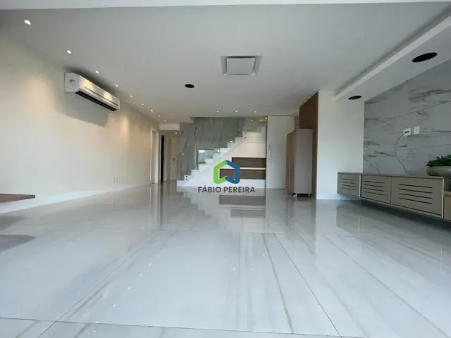 Cobertura / Penthouse com 336m² 4 quartos e 5 banheiros, à venda, no bairro Barra da Tijuca em Rio de Janeiro
